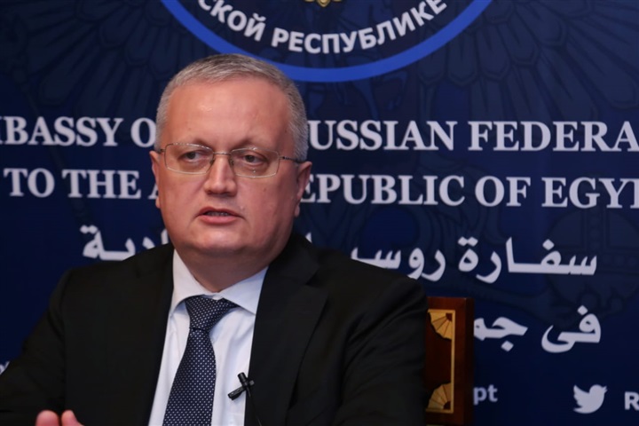 L’ambassadeur russe au Caire : Nous avons l’habitude des sanctions de la part de l’Occident… Elles nous aident à développer notre industrie