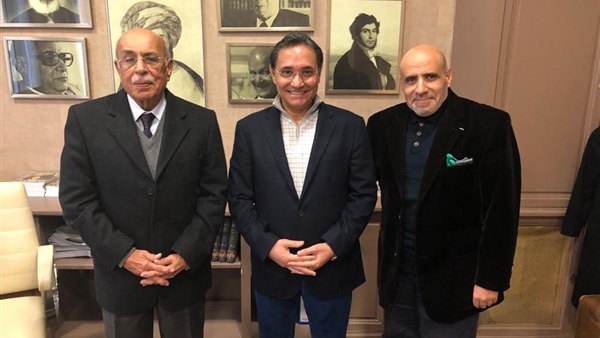  Dr Moufid Shehab effectue une visite au siège CEMO à Paris