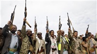 Les Houthis intensifient